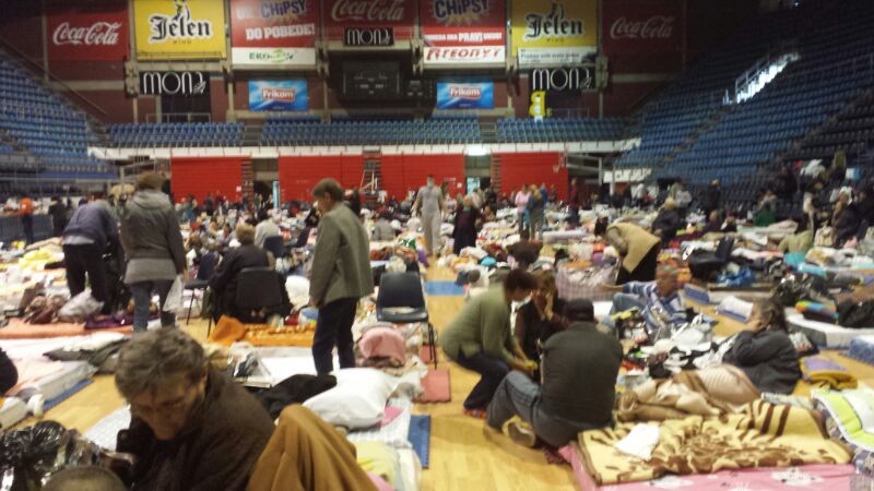 floods in Serbia save center